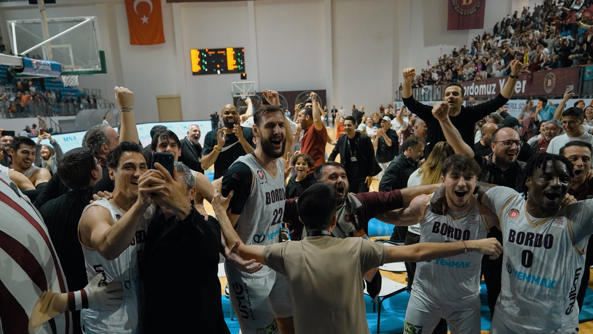 Parmos Bordo, Basketbol Süper Ligi'nde!