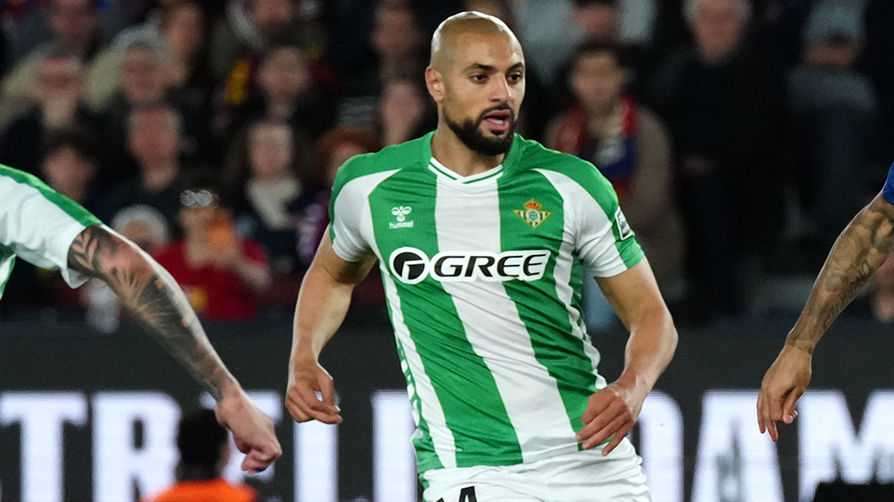 Real Betis'ten Sofyan Ambarat kararı!