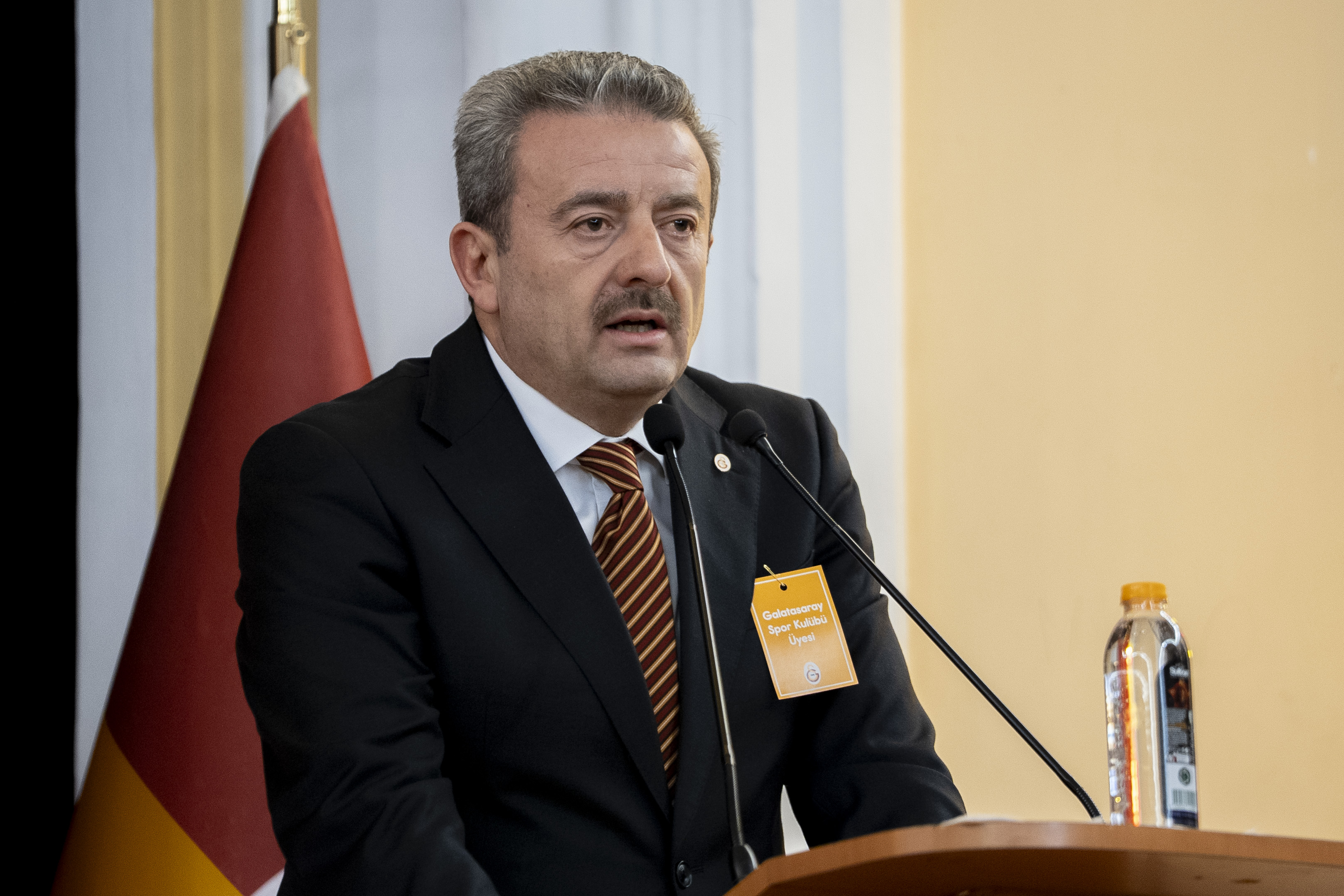 İbrahim Hatipoğlu, Galatasaray'daki görevinden ayrıldı