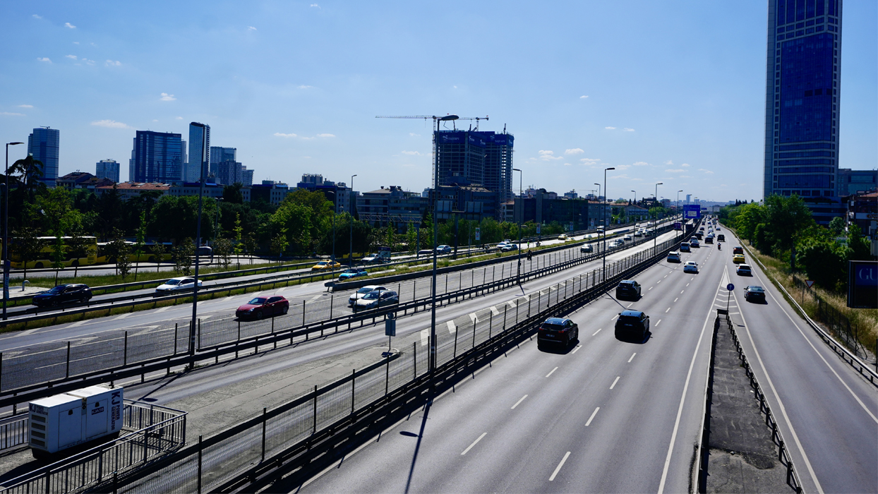 İstanbul'da eşine az rastlanır manzara: İki kıta arasında sıfır trafik