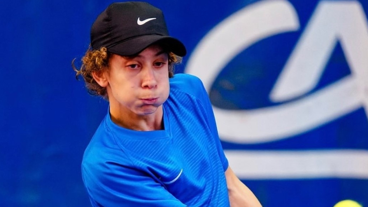 Milli tenisçi Kaan Işık Koşaner, Roland Garros'ta 2. tura yükseldi