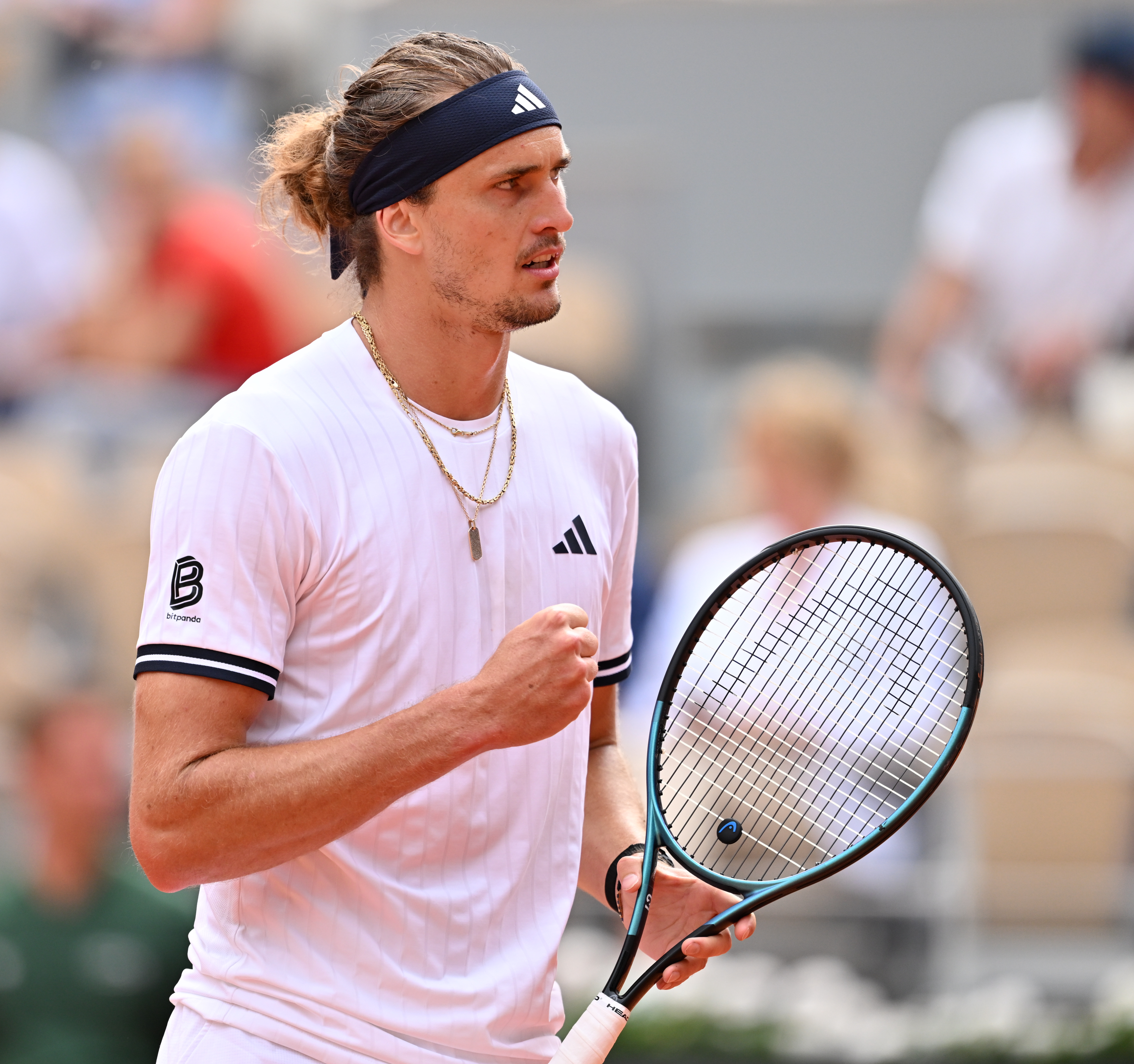 Zverev ve Andreeva, Roland Garros'ta son 8'e kaldı