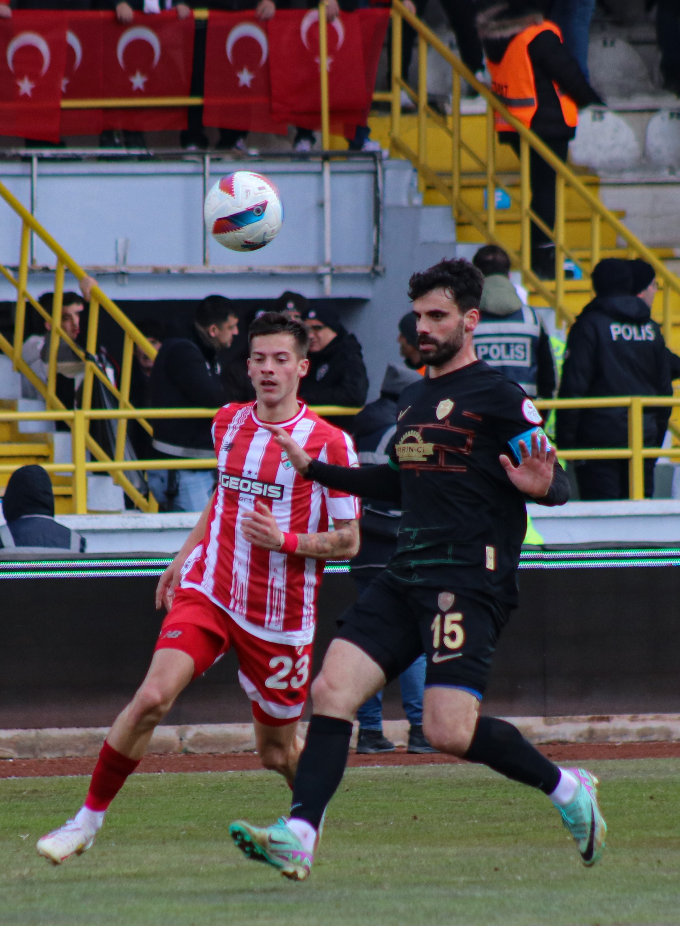 Aliağa FK'de transfer seferberliği! Hedef Uğur Adem Gezer
