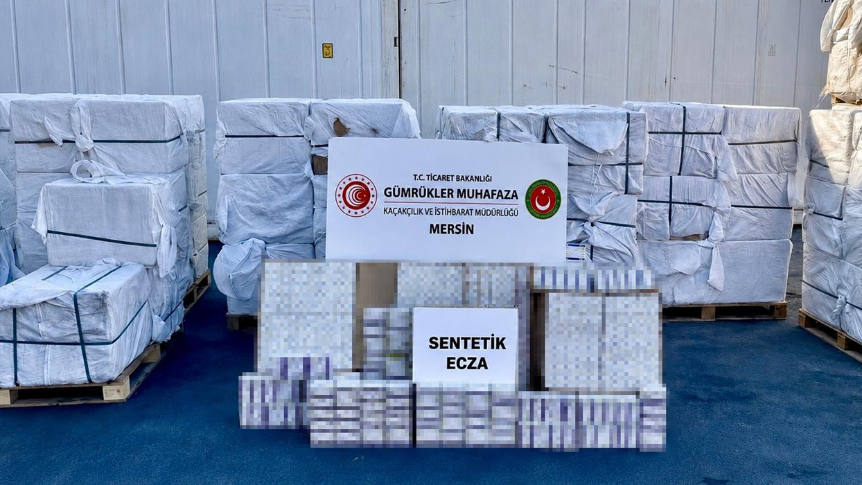 Mersin Limanı'nda dev ilaç operasyonu! 12,4 milyon kapsül ilaca el konuldu