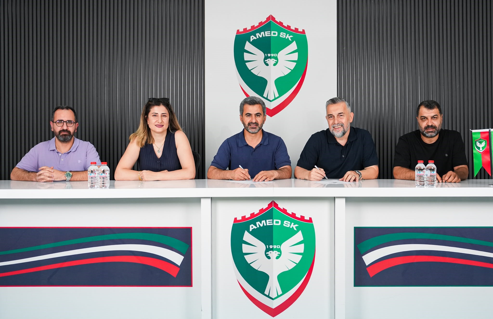 Amedspor'da sportif direktörlük görevine Serkan Reçber getirildi