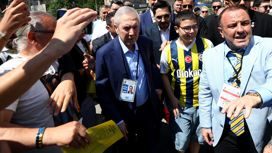 Aziz Yıldırım'ın ekibinden teknik direktör açıklaması! "Görü