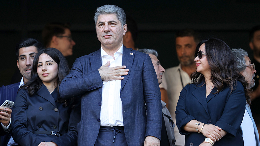 Hakan Safi'den ilk açıklama geldi! "Rakibimizi tebrik ediyor