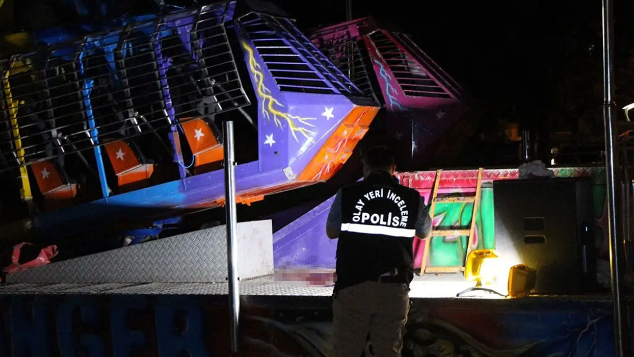 Lunaparkta korkutan kaza: 1 kişi hayatını kaybetti