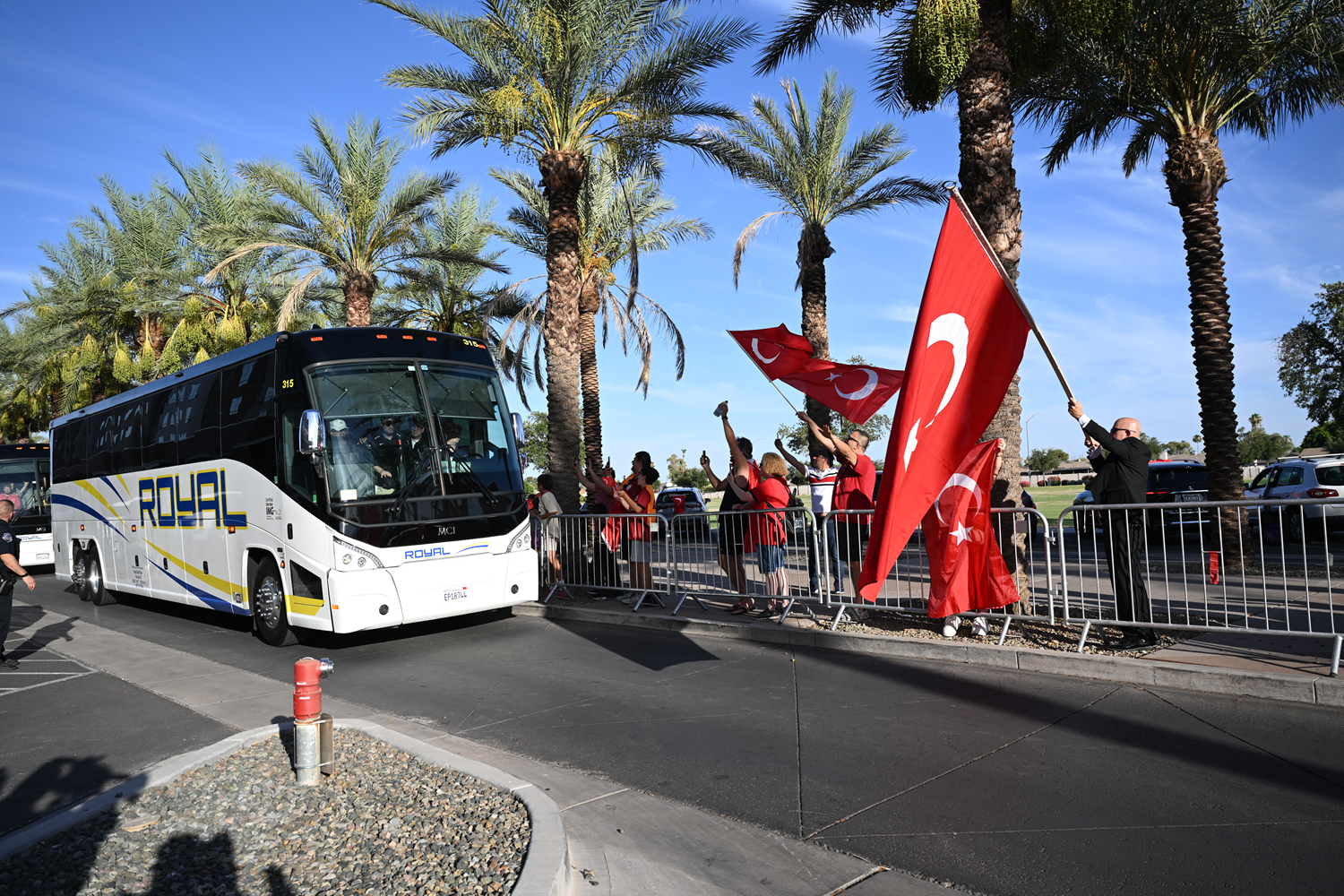 A Milli Futbol Takımı Arizona'da tezahüratlarla karşılandı