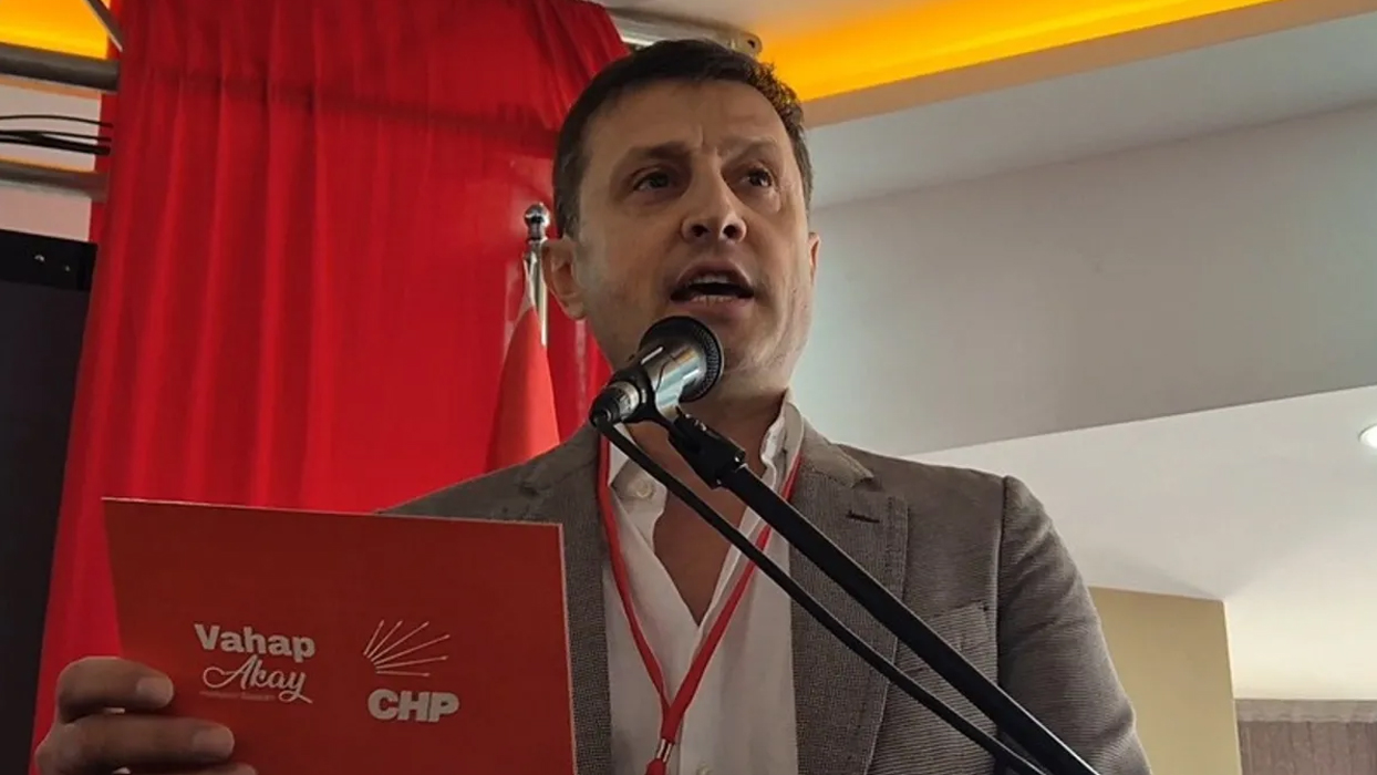 CHP'de sular durulmuyor! Kurultay tartışmaları teşkilata sıçradı
