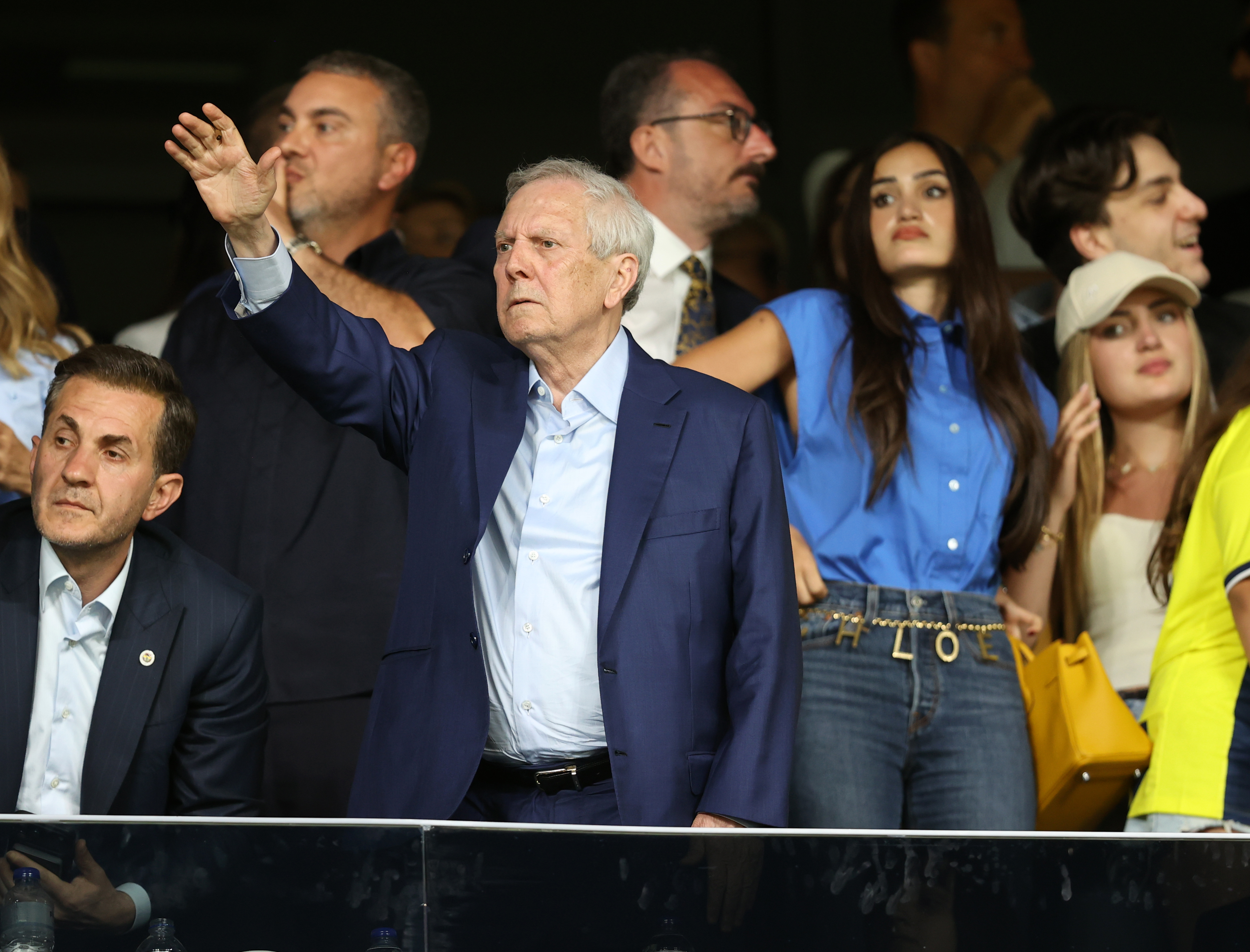 TFF, Aziz Yıldırım'ı tebrik etti