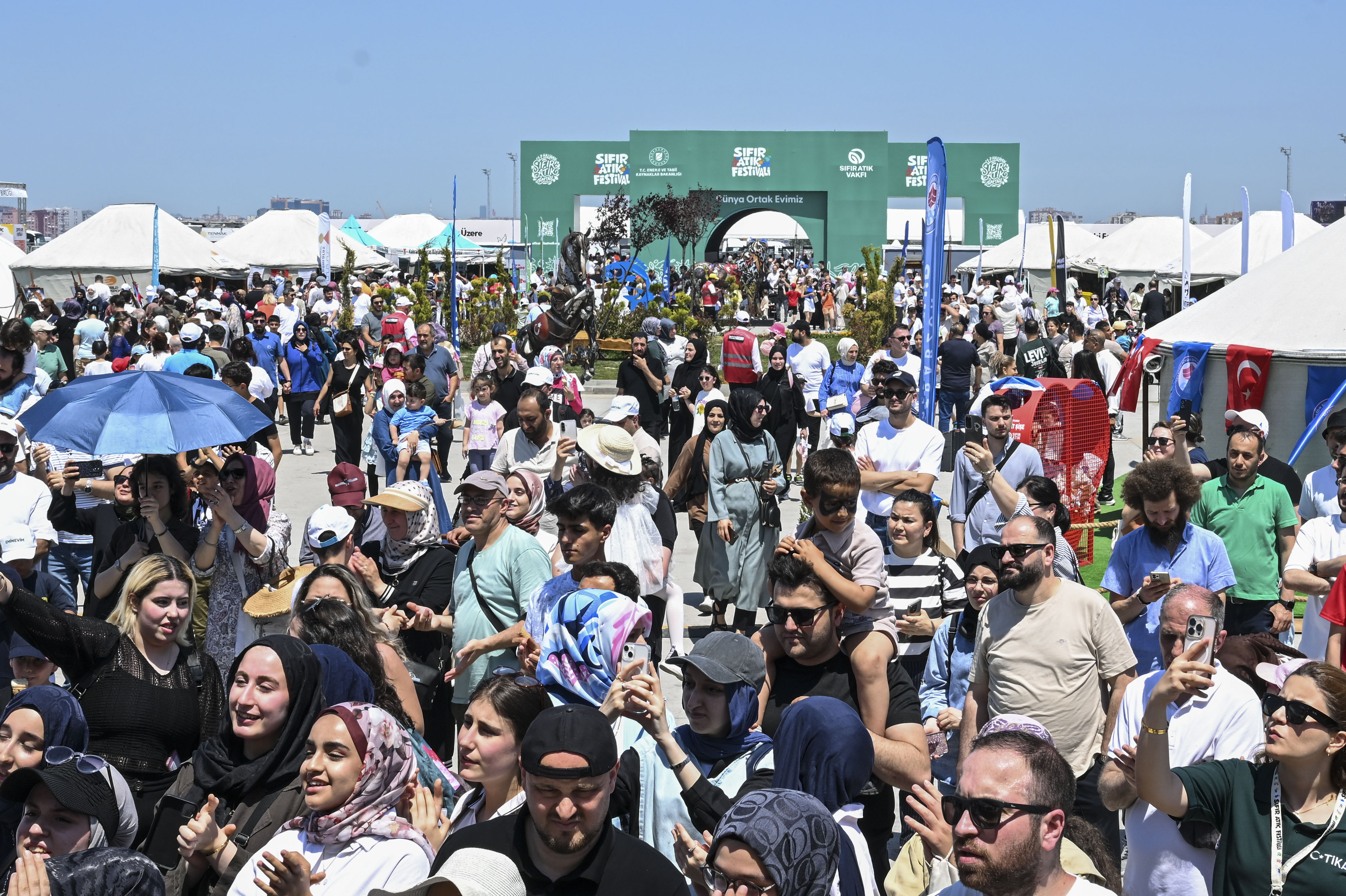 Atatürk Havalimanı'na ziyaretçi akını! Sıfır Atık Festivali 