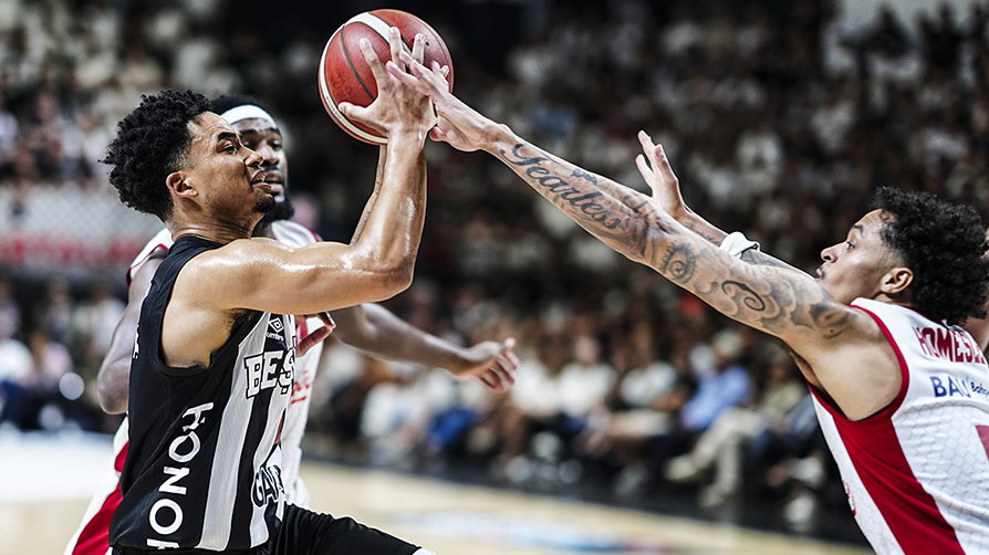 Beşiktaş, Bahçeşehir Koleji'ni eledi: Finalde derb