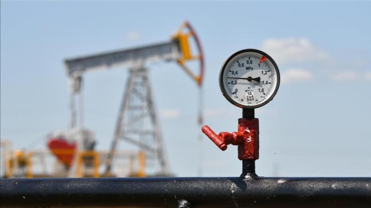 Hürmüz krizi petrolü ateşledi: ABD tahminlerini gü