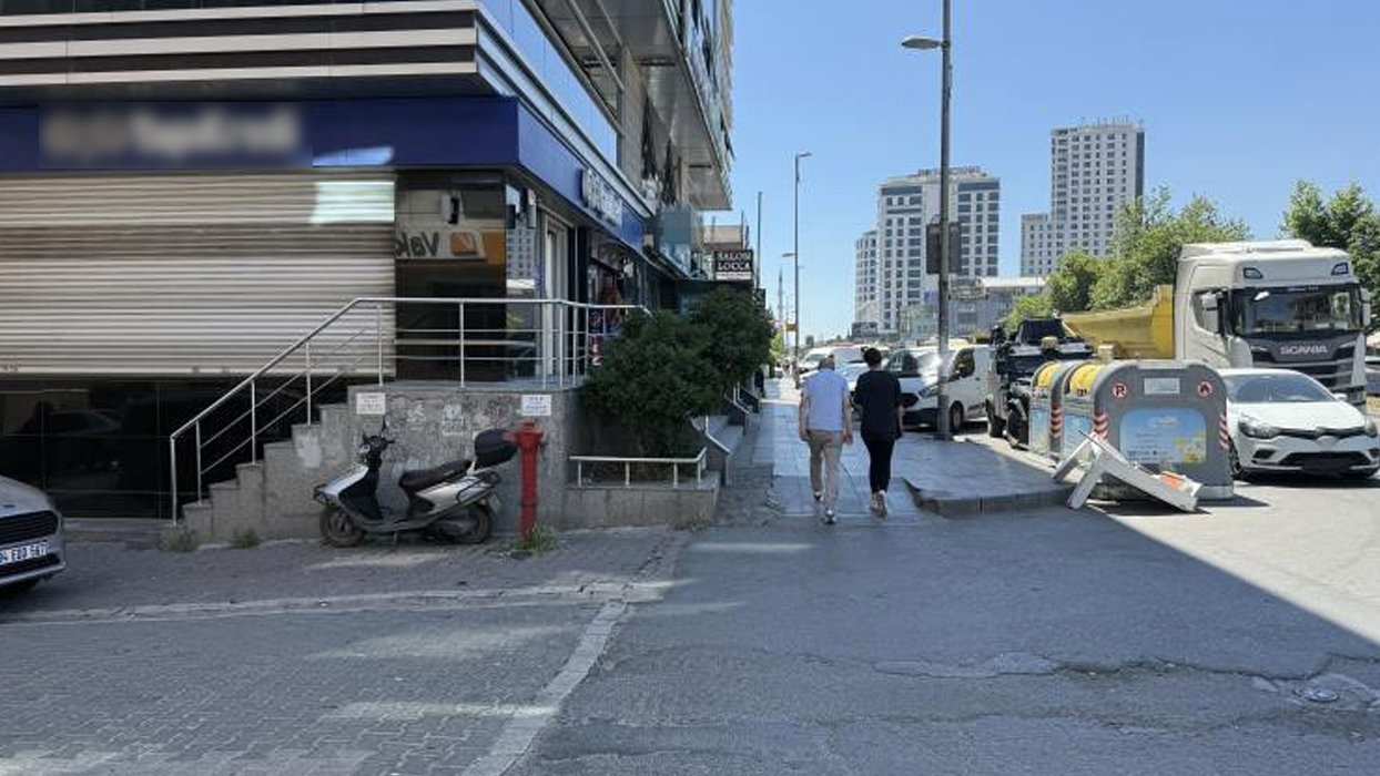 İstanbul'un göbeğinde silahlı saldırı! Bankaya kurşun yağdır