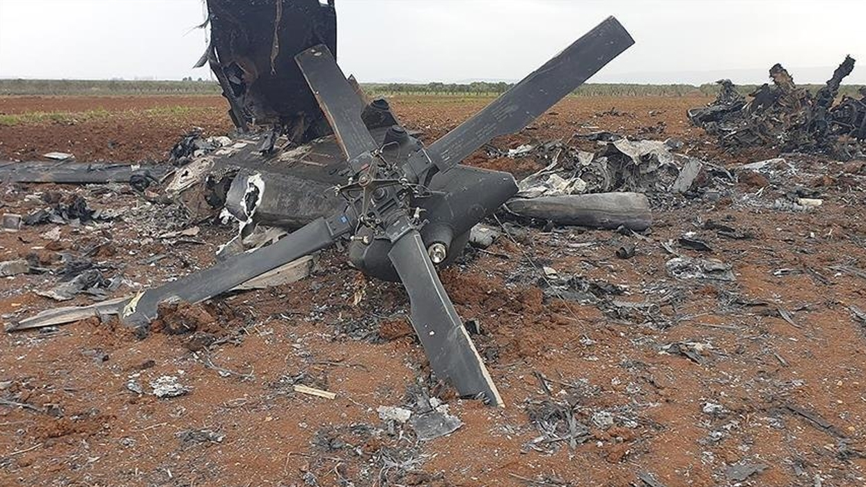 Kurtarma ekipleri olay yerinde! Ordu helikopteri yere çakıld