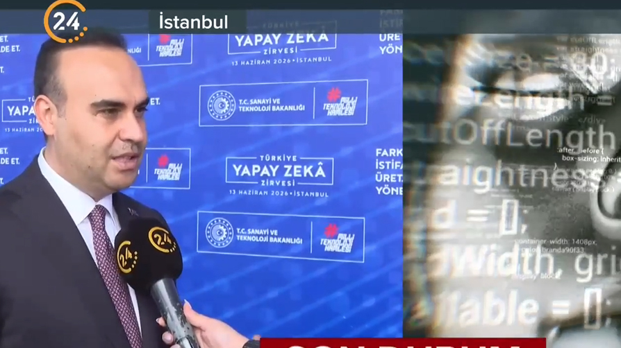 Sanayi ve Teknoloji Bakanı Mehmet Fatih Kacır konuşma yaparken