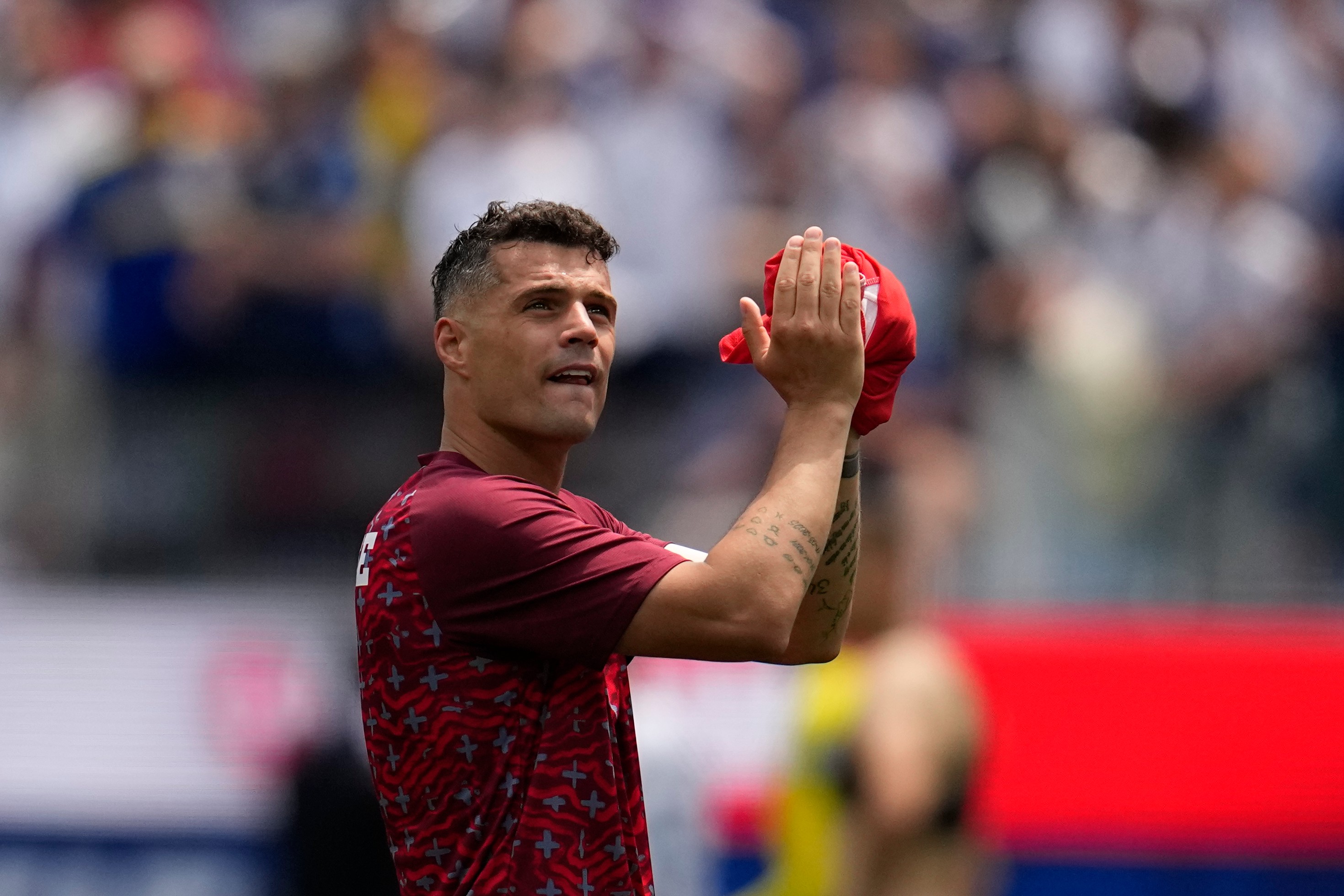 Chelsea'den Granit Xhaka hamlesi