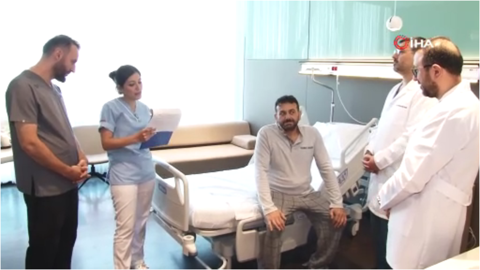 Avrupa'da 8 ameliyatlık çile Türkiye'de bitti! Türk hekimleri hayata bağladı