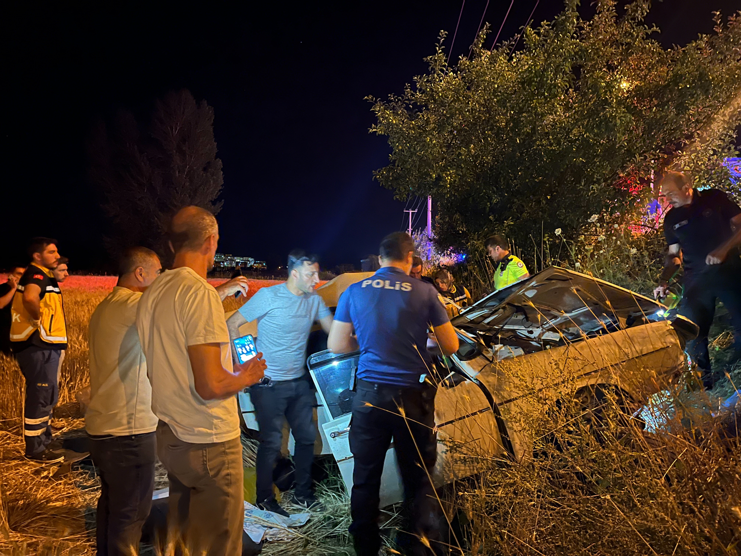 Kahramanmaraş'ta acı haber: Elektrik direğine çarpan sürücü hayatını kaybetti