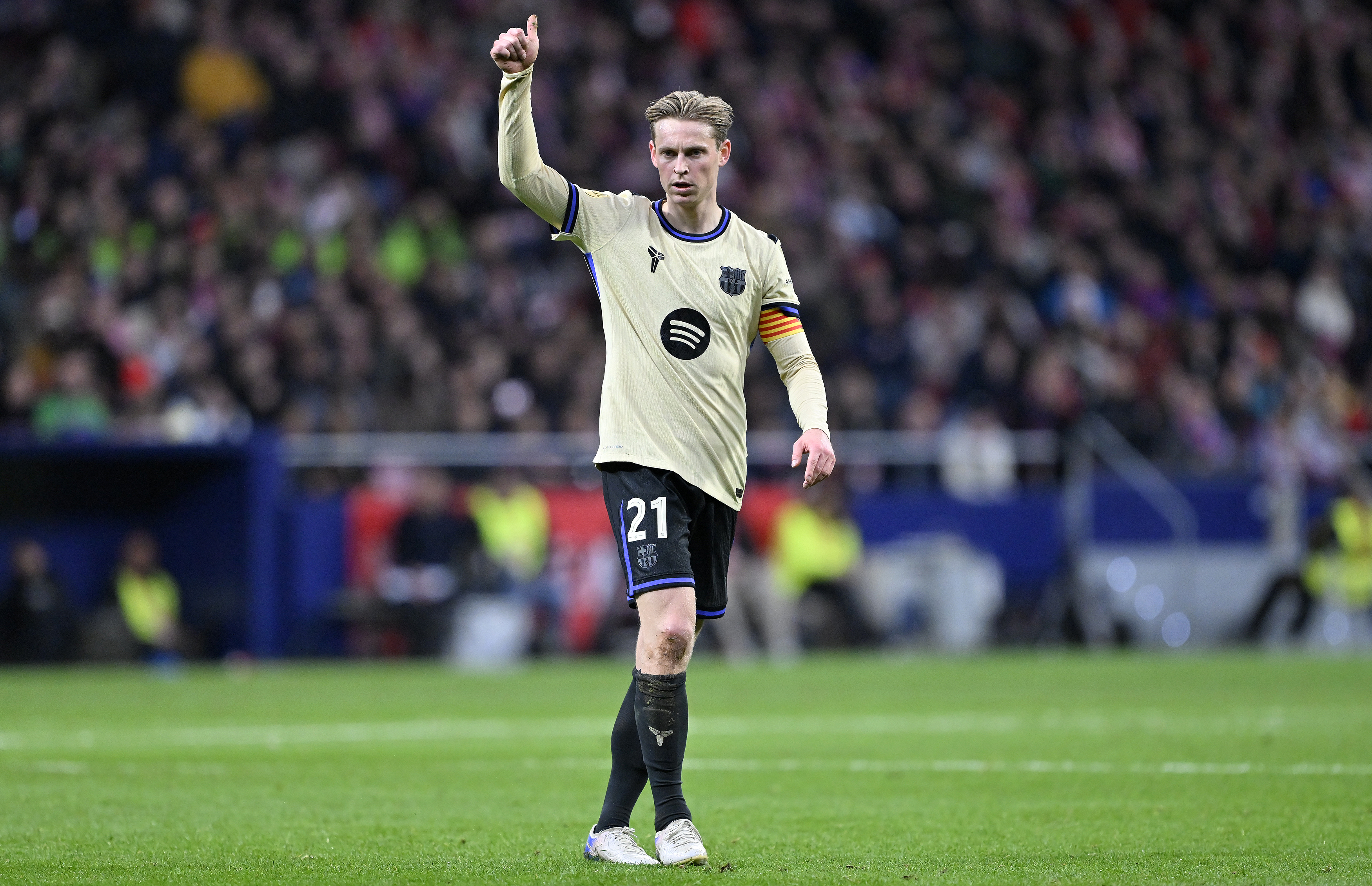 Barcelona'ya Frenkie De Jong'tan kötü haber